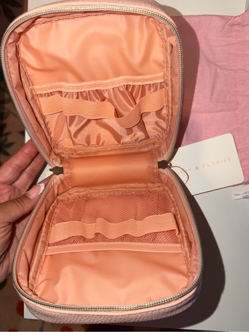 Poppy & Peonies Teched out Case - Blush - Picture 2 of 3
